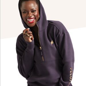 (New) PELOTON Chic 1/2 Zip Hoodie